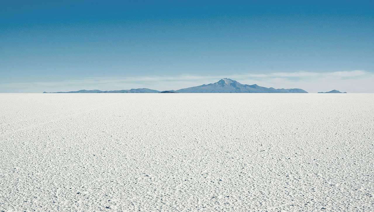 Desert and salt flat of the Uyuni Salina in Bolivia
